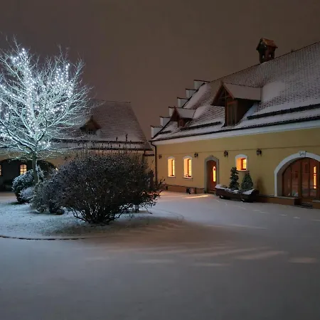 Wellness Statek Villa *